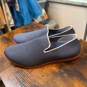 Glyph Women’s Knit Loafers in the Marlin Blue colorway Size 10.5